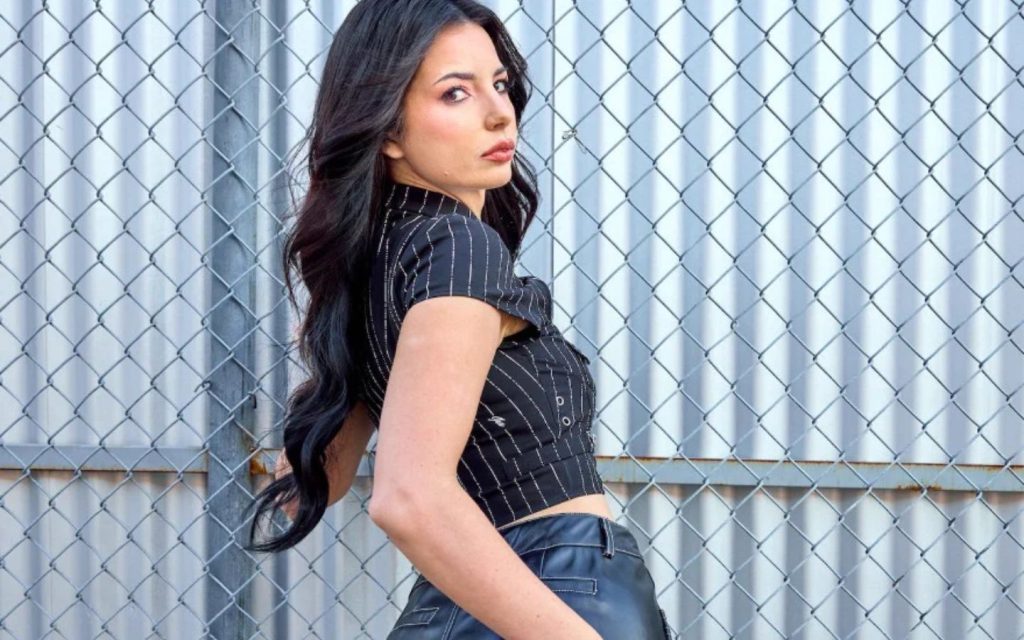 Asteria Jade Brings Her First East Coast Signing to EXXXOTICA New Jersey